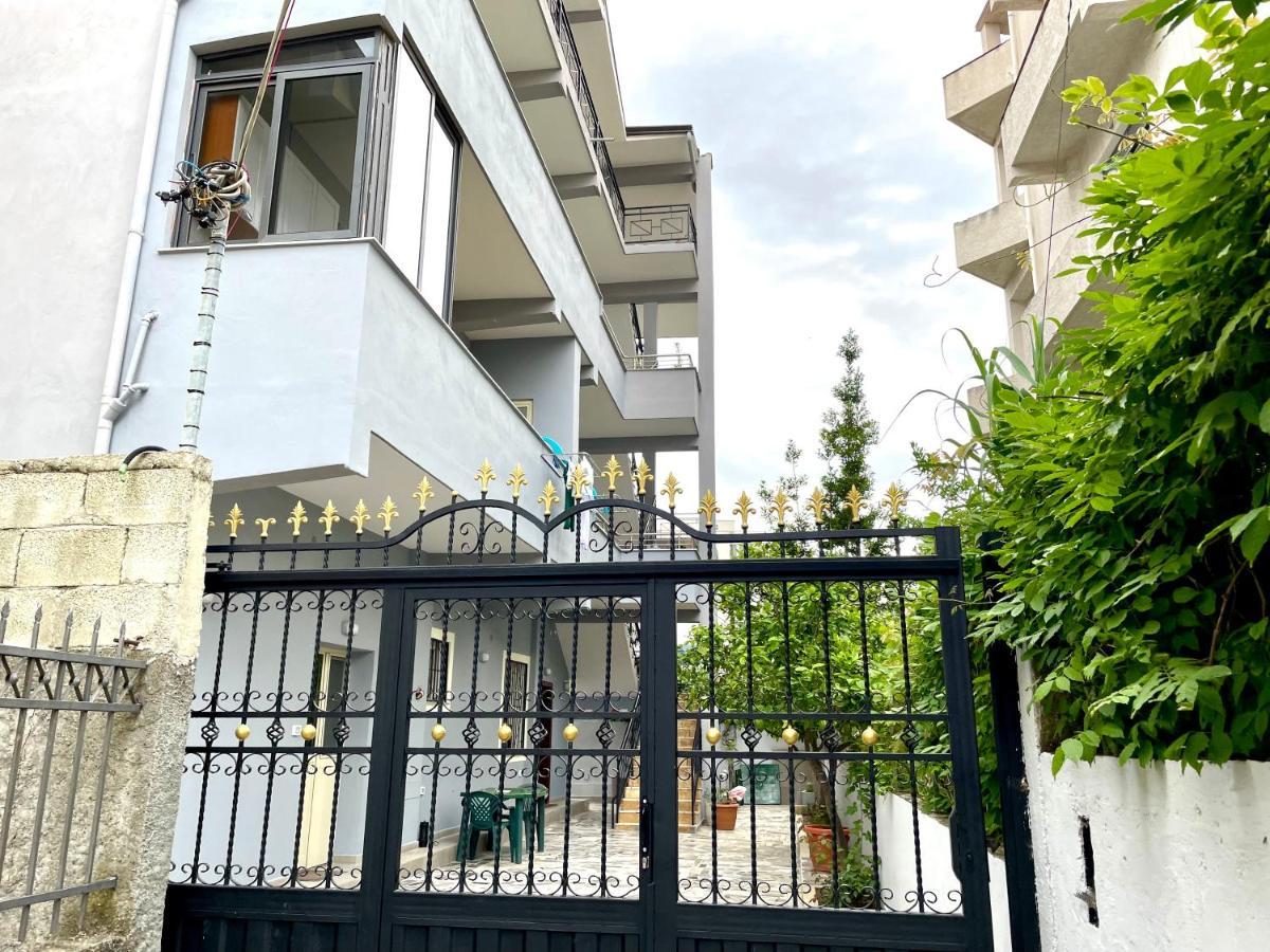 Lumturi Resident Apartment Durres Exterior photo